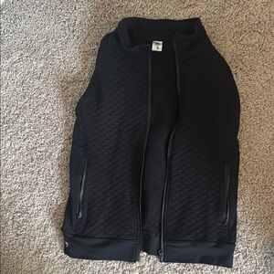 Senita Athletics Black Quilted Vest